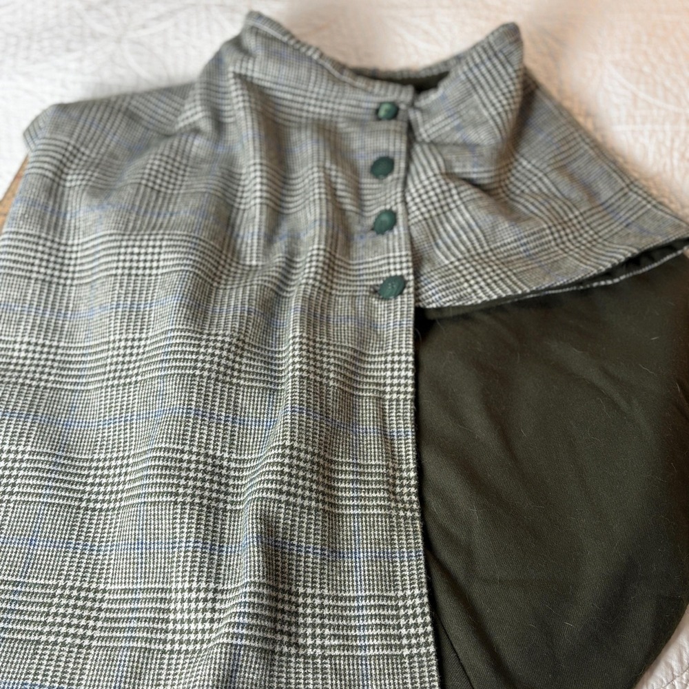 Vintage Shooting Capes Tweed‎ & Wool Traditional Plaid and Green Wool 2 capes